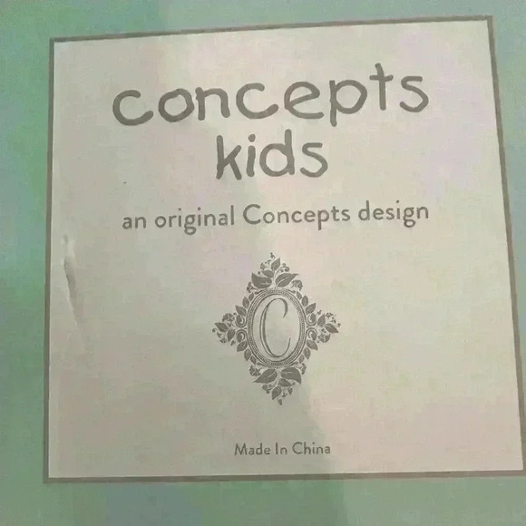 Baby’s First Year Milestone Photo Frame - Concepts Kids - Picture 2 of 5